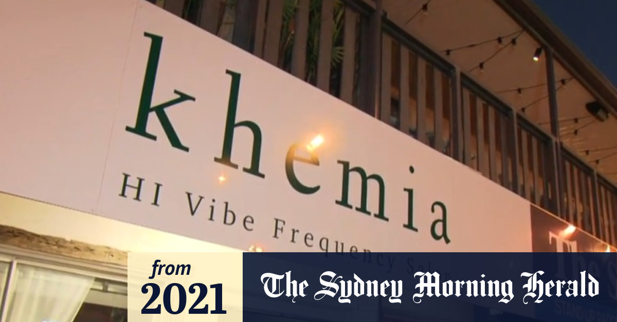 Video Gold Coast hair salon refuses customers who have had a COVID19 vaccine